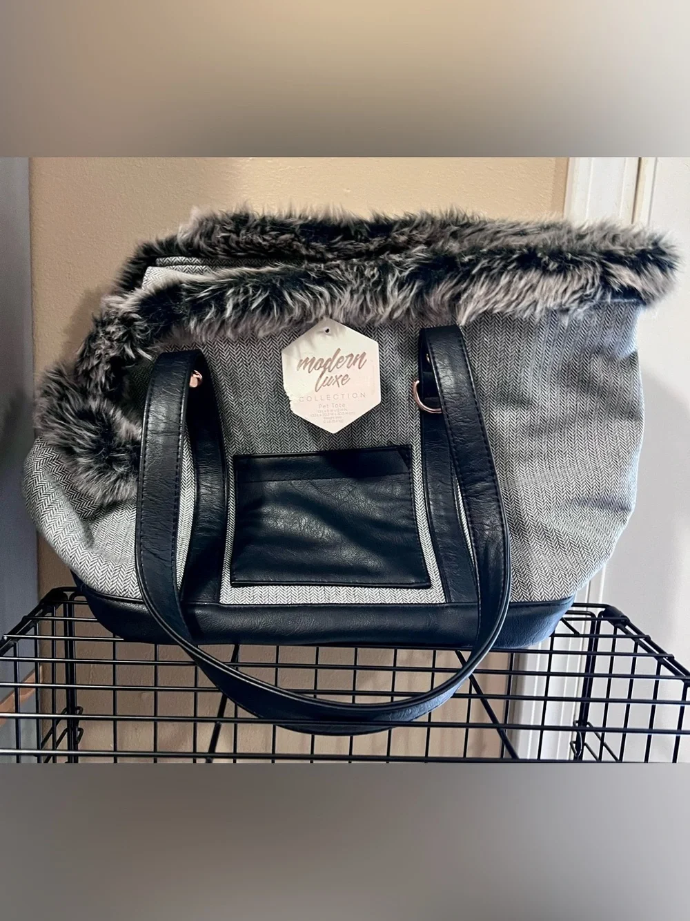 NEW WITH TAGS—Modern Luxe Collection Pet Tote Carrier